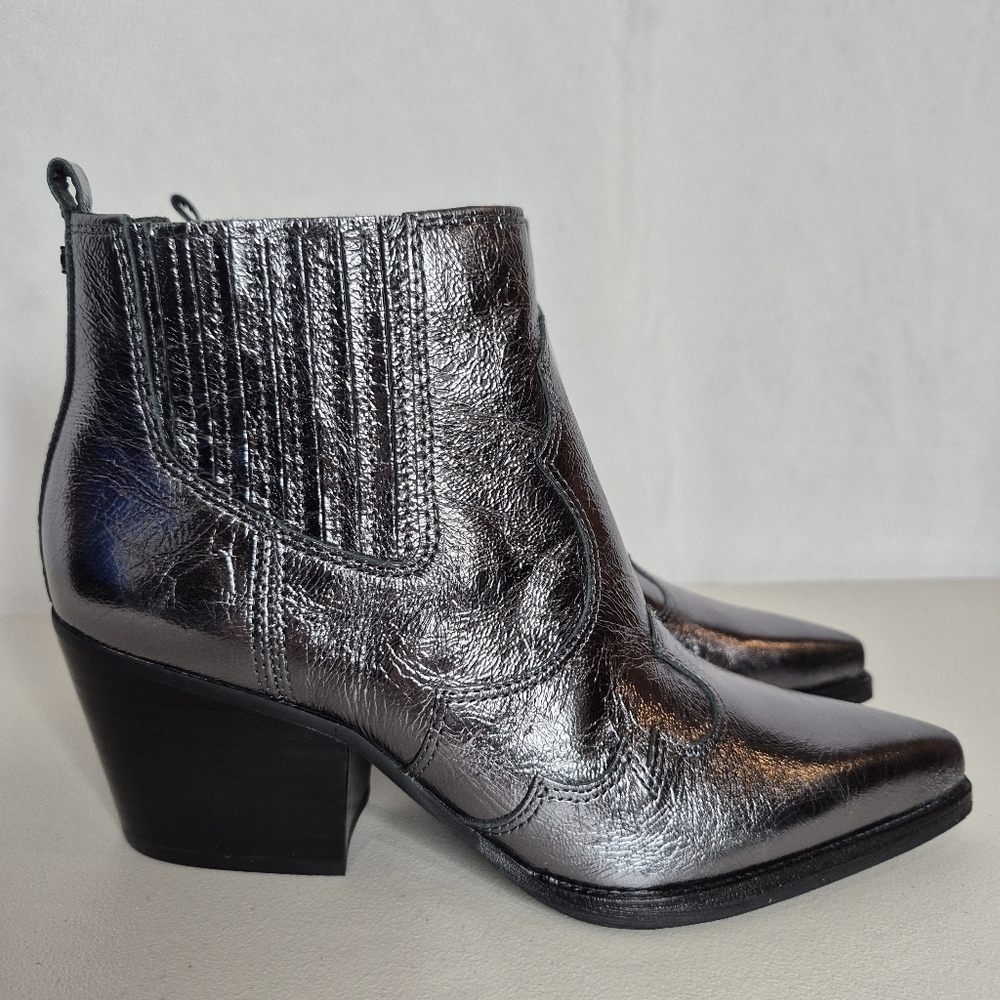Sam Edelman Winona Metallic Silver Western Booties - Size 7 - NWOB - Picture 4 of 16